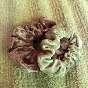 Rose gold and purple velvet scrunchy set
